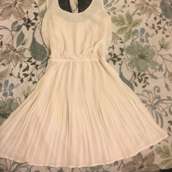 Lush Cream/Off White Sheer Pleated Preppy Dress - Picture 10 of 13